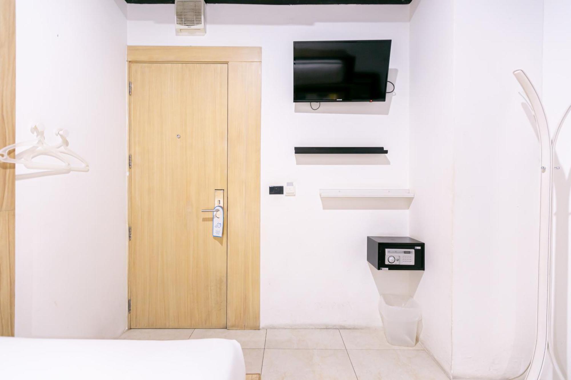 Twin Room with Bunk Beds
