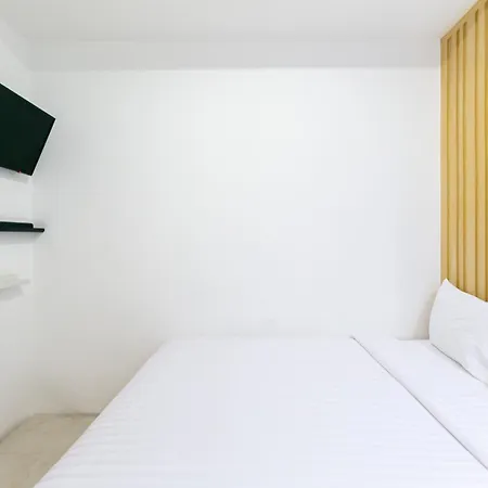 The Bedrooms Hostel Pattaya-2